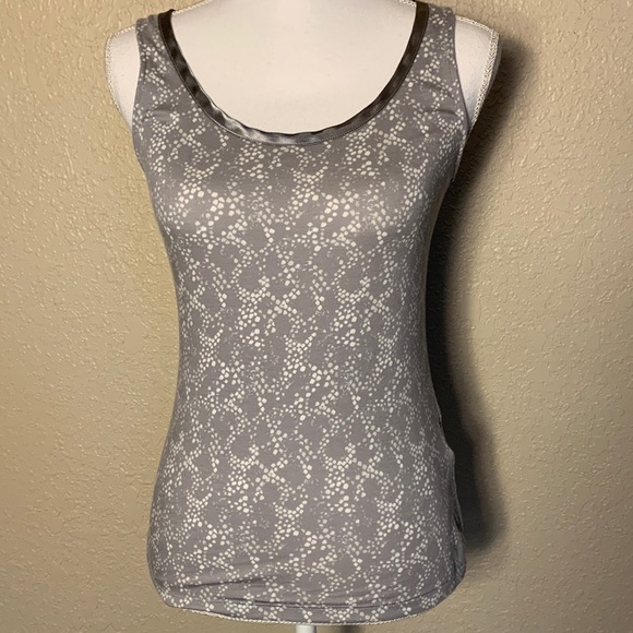 Banana Republic Tops - Banana Republic Women’s Tank Top